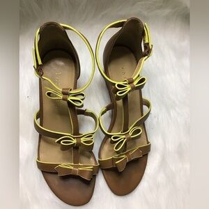 Talbots Women Shoes Genuine leather upper. Size 5M, color brown.